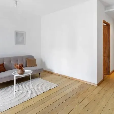 N&l Apartament *